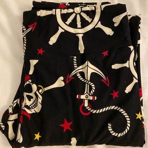 LuLaRoe OS Pirate Halloween Leggings